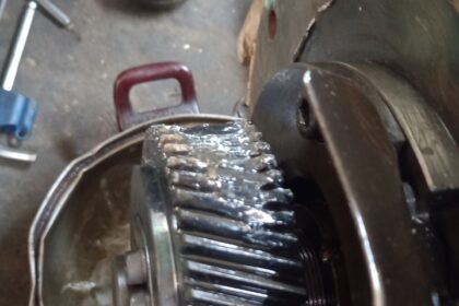 Sửa Cụm Đầu Nén Máy Thổi